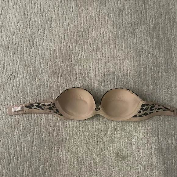 VICTORIAS SECRET very Sexy Bombshell Push Up Bra Leopard 34C - Picture 3 of 4